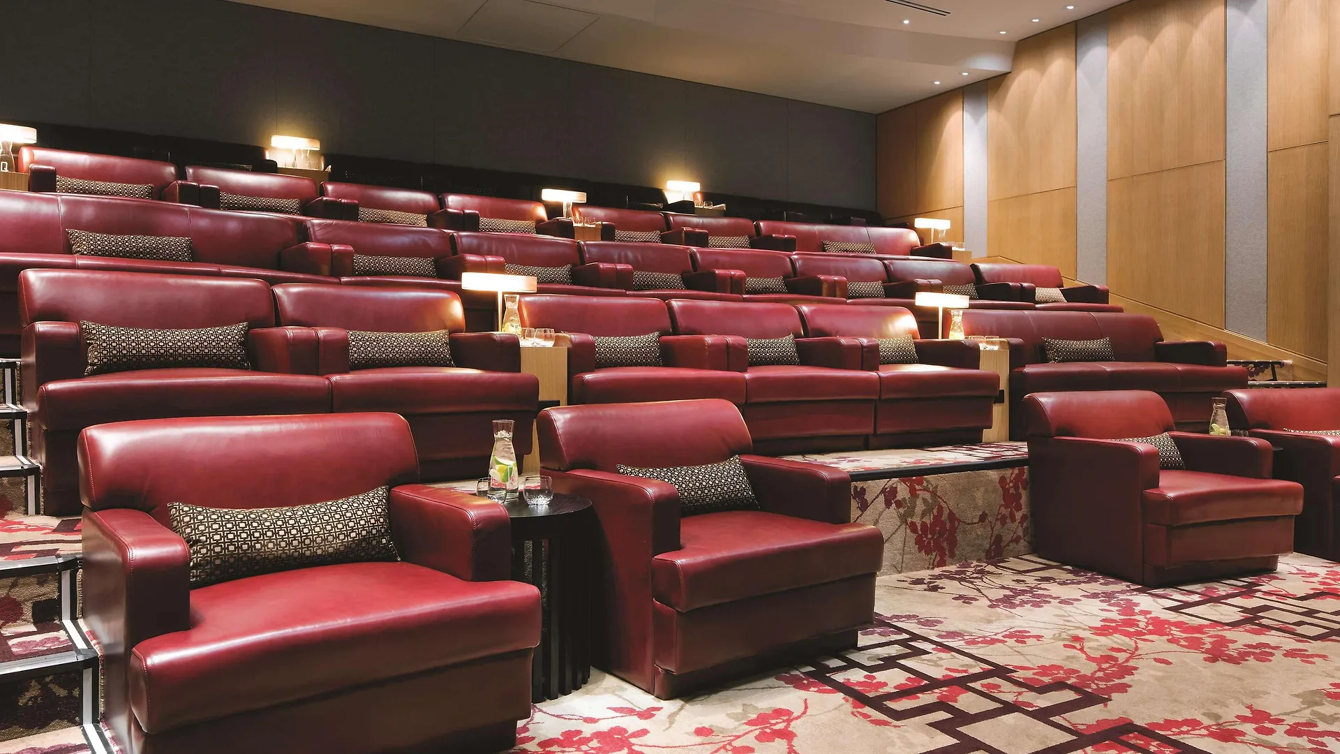 ***** Hotel Shangri-La Toronto Canada