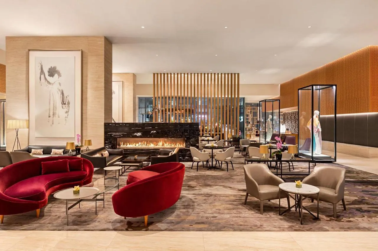 Shangri-La Toronto Hotel
