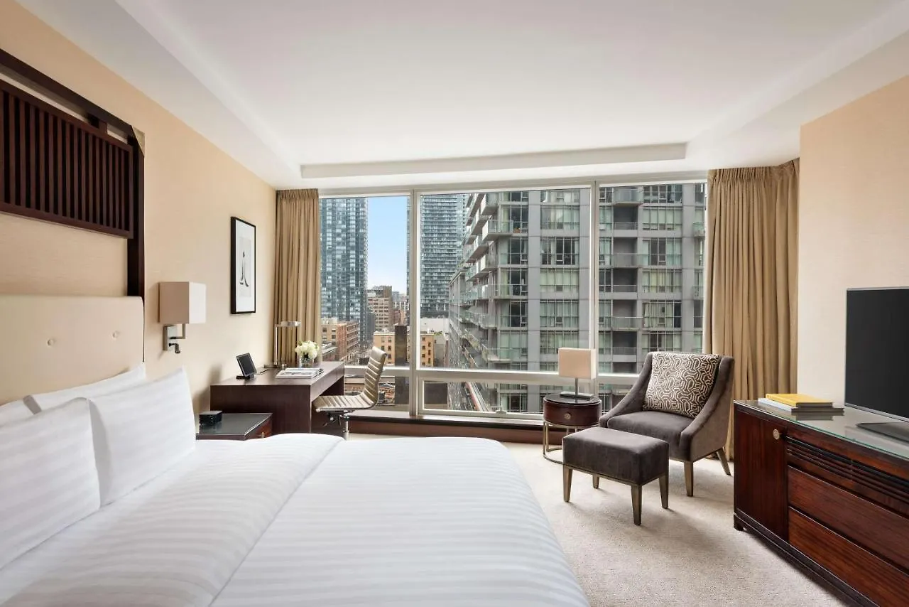 Shangri-La Toronto Hotel