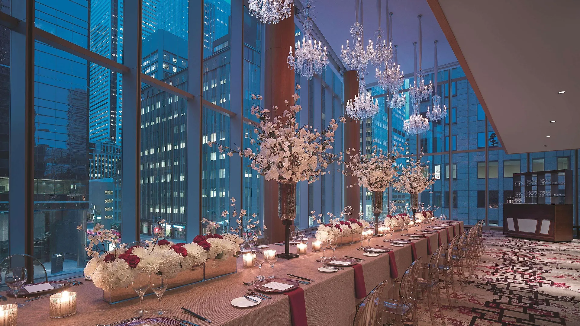 Hotel Shangri-La Toronto